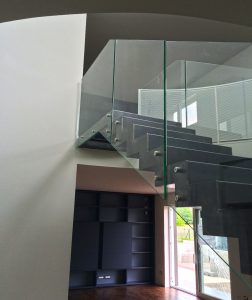 Lavorazioni vetro Vicenza, Taglio Vetro Vicenza, Vetri Antisfondamento Vicenza, Vetro per Arredamento